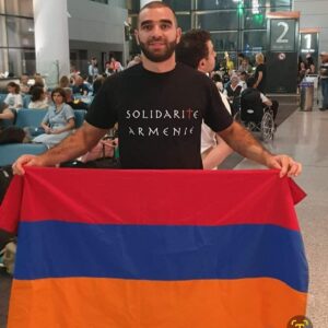 Tee-shirt Solidarité Arménie avec monument de l'Artsakh
